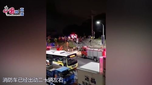 突发 渝北回兴一汽修厂突发大火 多辆消防车被堵